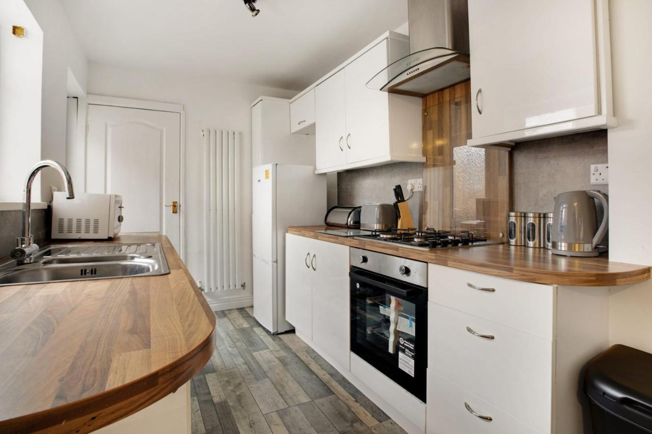 צ'סטר-לה-סטריט Freshly Renovated, Feels Like Home, Sleeps 3 מראה חיצוני תמונה